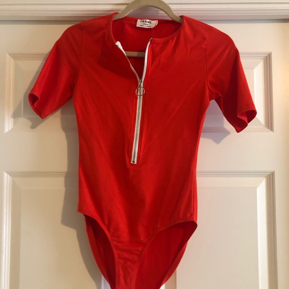 Frame body suit